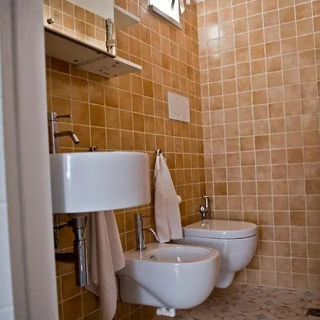 Casa Aurora 17 Con Terrazza شقة